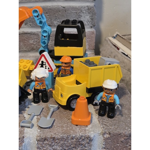 LEGO DUPLO Construction Trucks Worker Minifigures Dumper Excavator Loader Lot - Picture 2 of 6